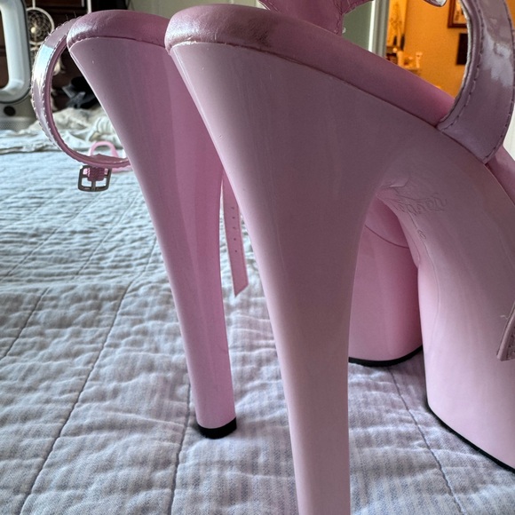 Pleaser brand. Worn once. Size 6.5 $75 obo - Picture 4 of 7